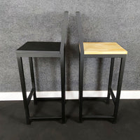 Banqueta estilo industrial preta